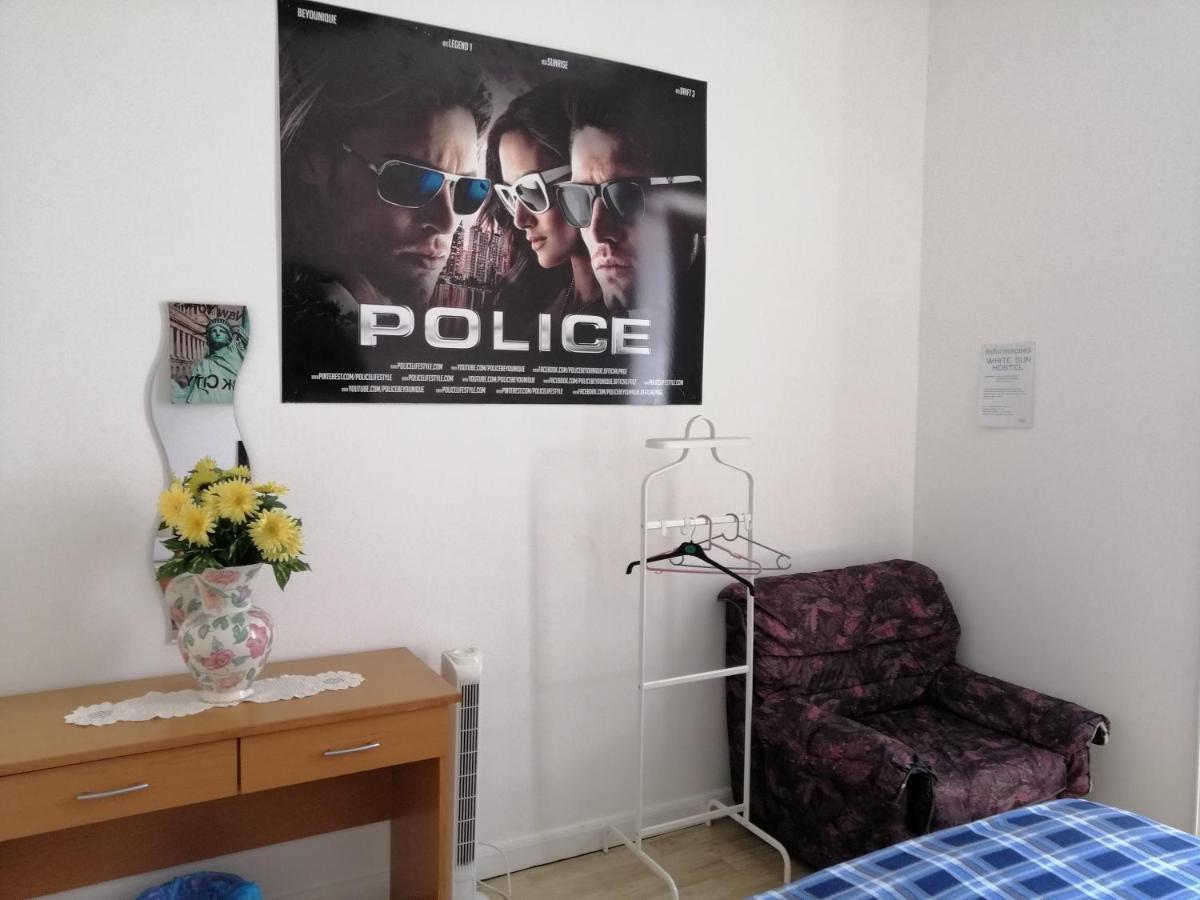 White Sun Hostel لاغوس المظهر الخارجي الصورة